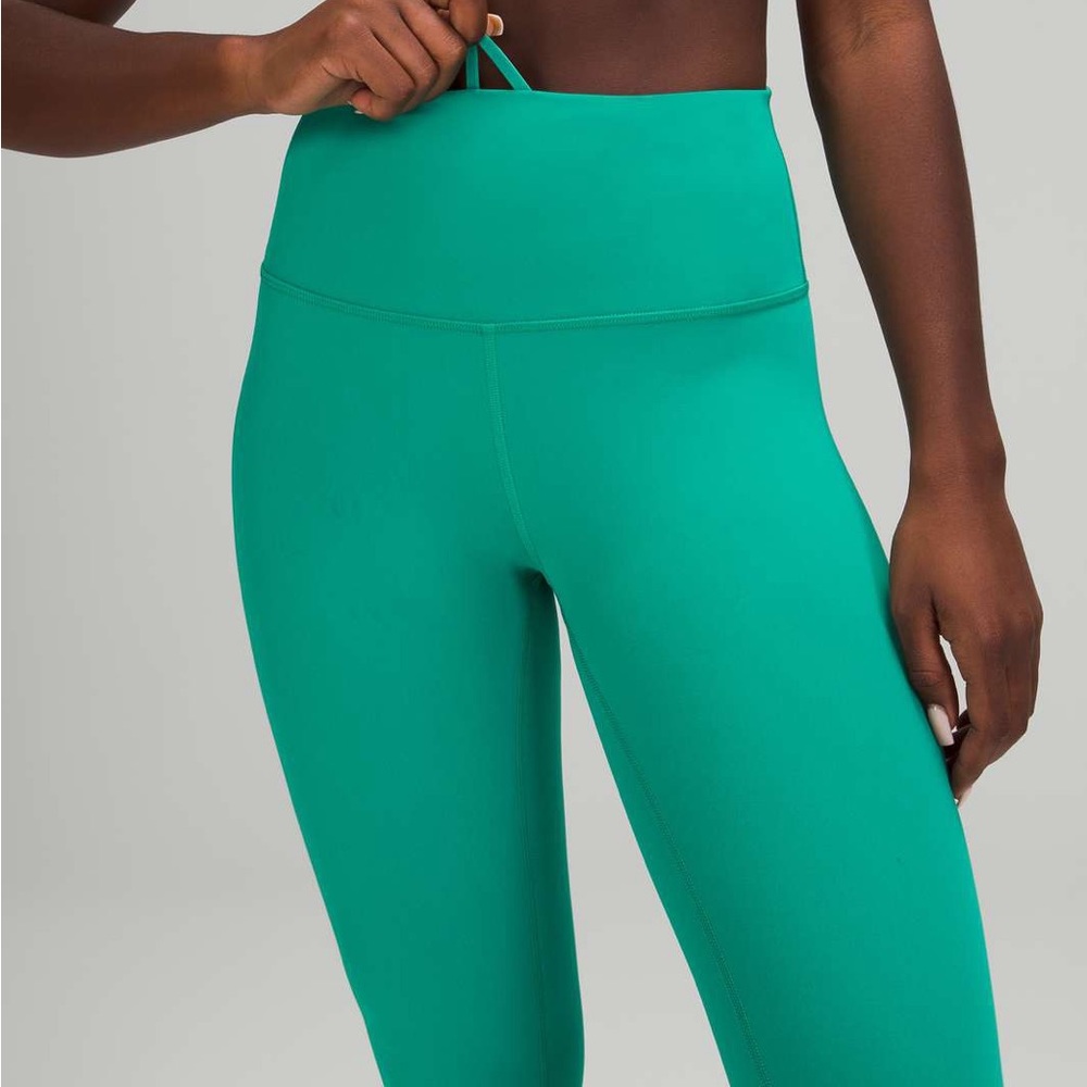 NEW / Lululemon Wunder Train High-Rise Crop 23" - Picture 4 of 5
